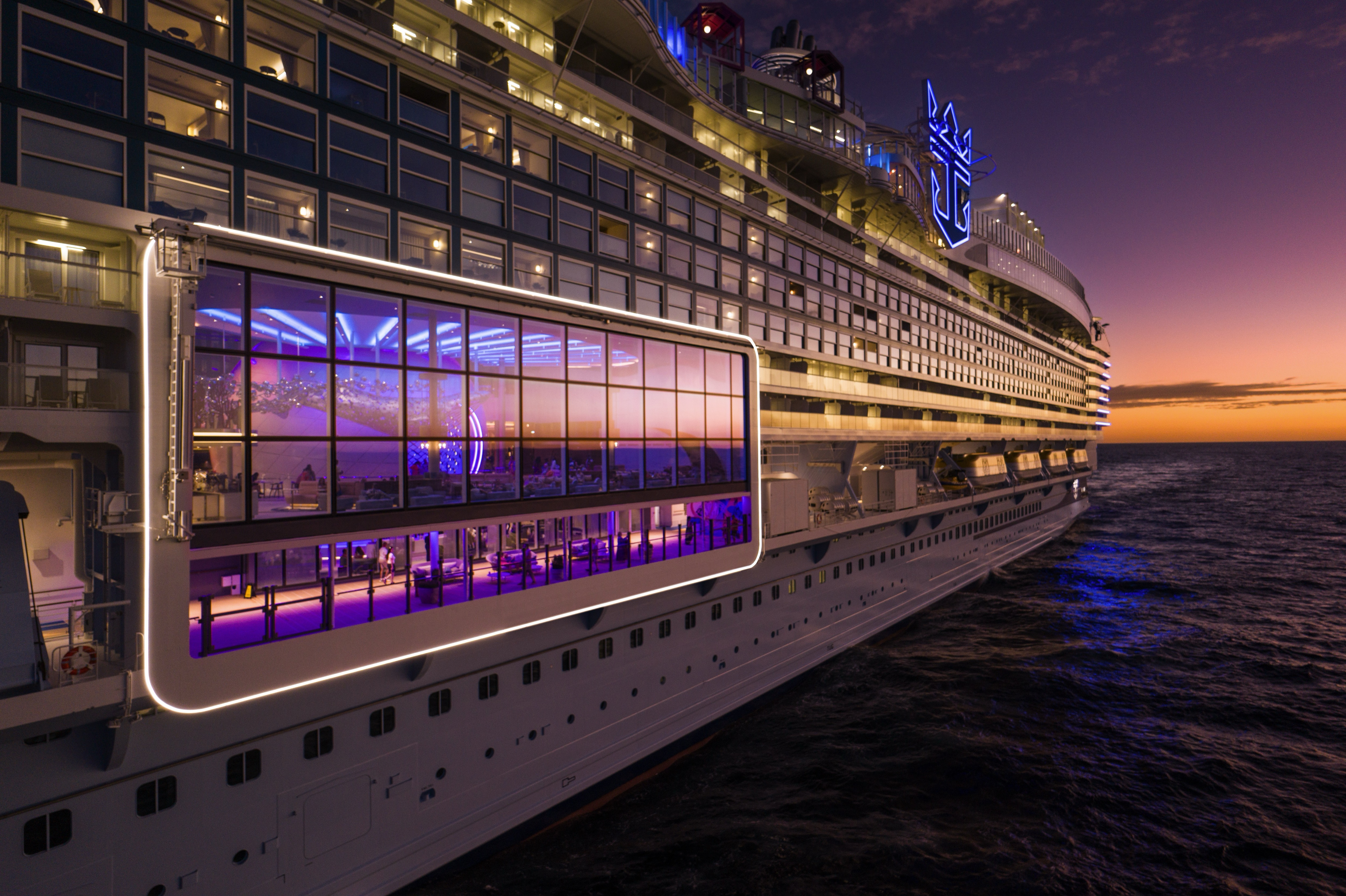 Icon of the Seas - Pearl Café℠